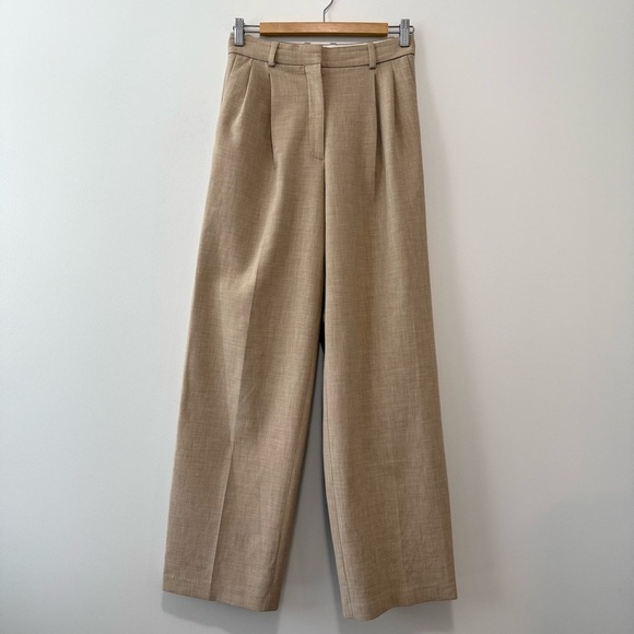 Aritzia Babaton Pleated Pant High-Waisted Wide-Leg Trouser Beige Sz 4 - Picture 3 of 15